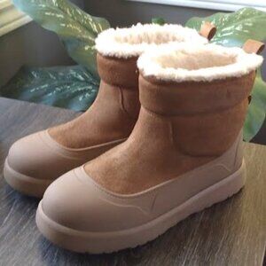 UGG Kids Classic Mini Mod - Size 4 (Fits Women's 5.5-6)